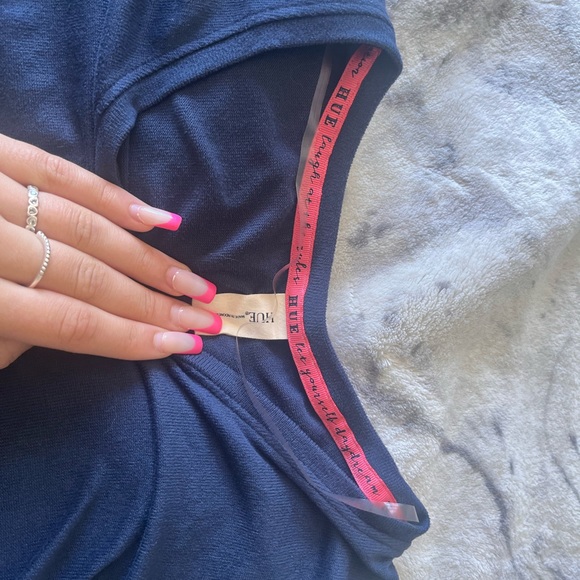 Rué nordstrom sleeping top - Picture 2 of 3